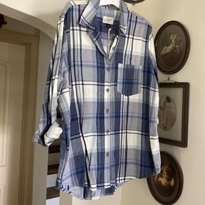 Universal Thread size M Plaid Top